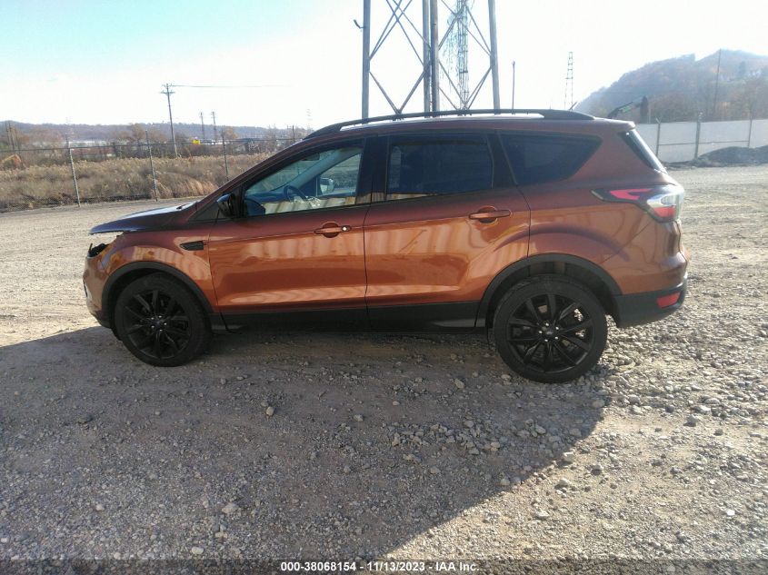 2017 FORD ESCAPE SE - 1FMCU9G99HUA03327