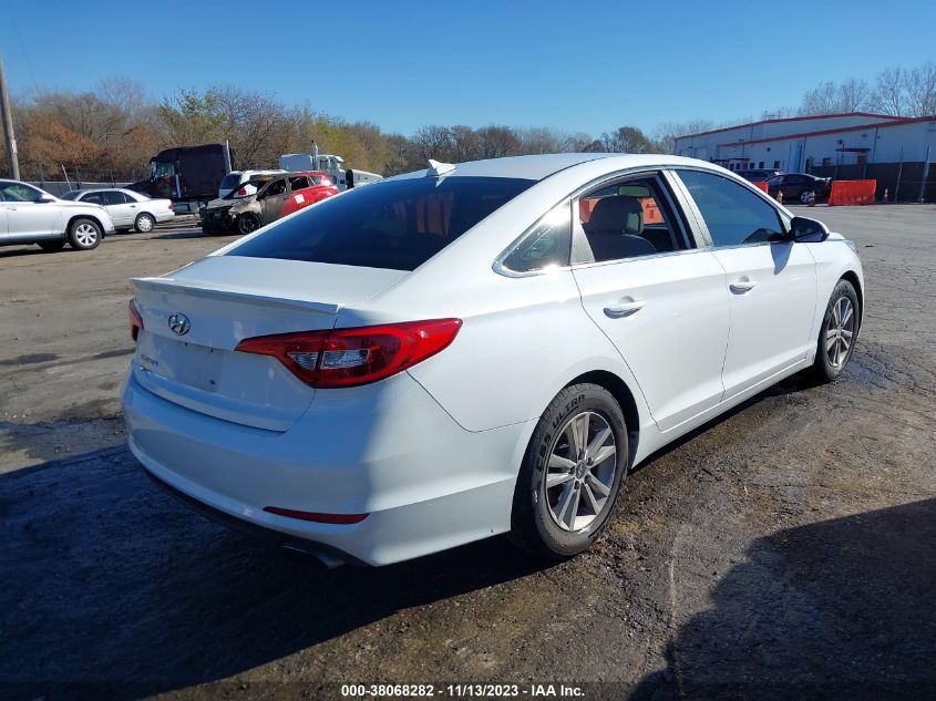 2016 HYUNDAI SONATA SE - 5NPE24AF2GH352357