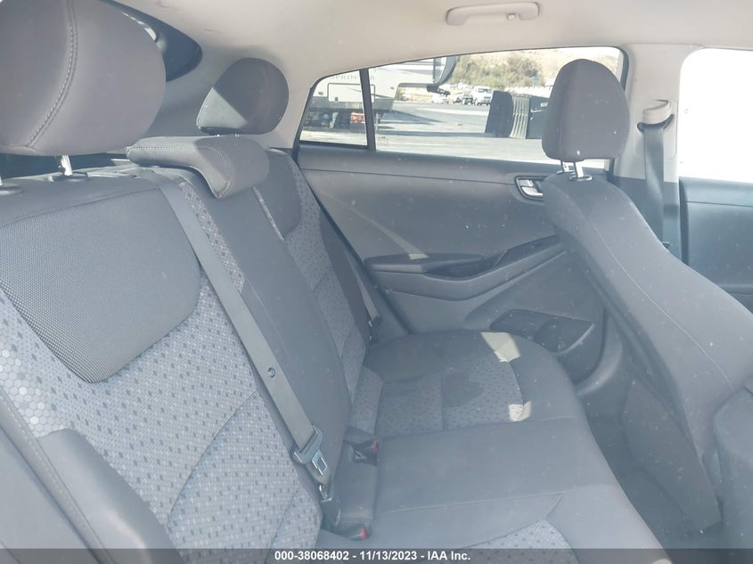 VIN KMHC65LC1KU175945 2019 HYUNDAI IONIQ HYBRID BLUE