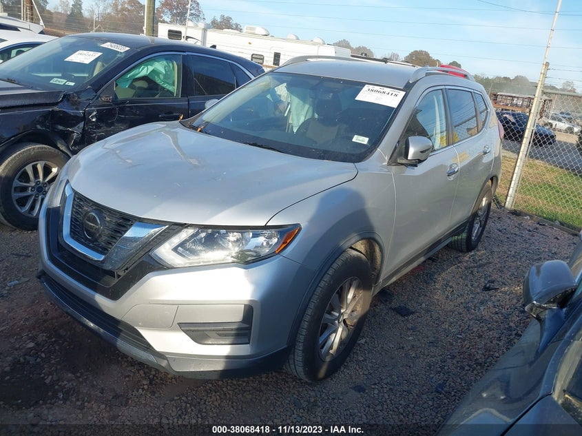 VIN JN8AT2MT2JW491492 2018 NISSAN ROGUE SV