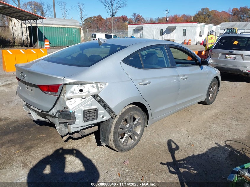 VIN 5NPD84LF3JH369277 2018 HYUNDAI ELANTRA SEL