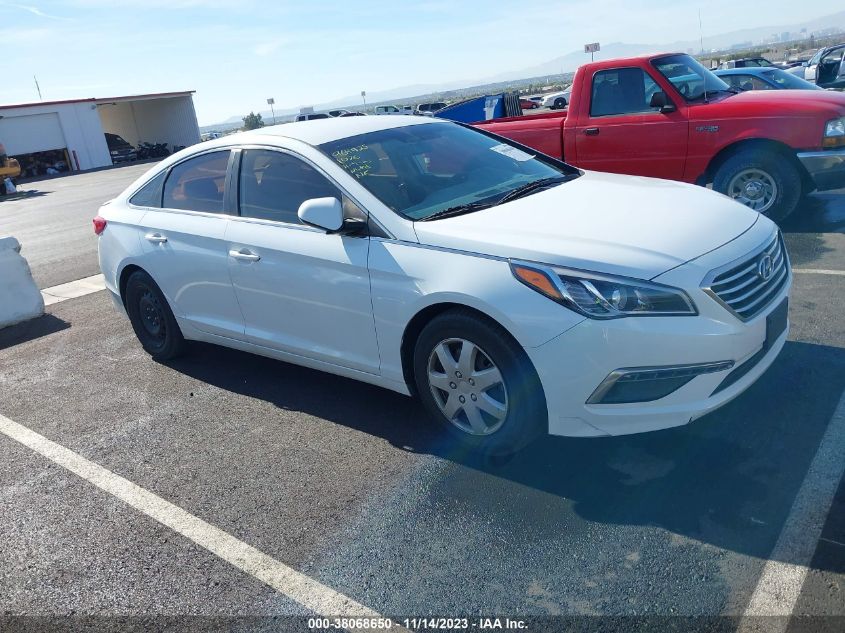 2015 HYUNDAI SONATA SE - 5NPE24AF5FH245415