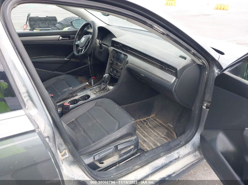 2022 VOLKSWAGEN PASSAT SE - 1VWSA7A35NC003261