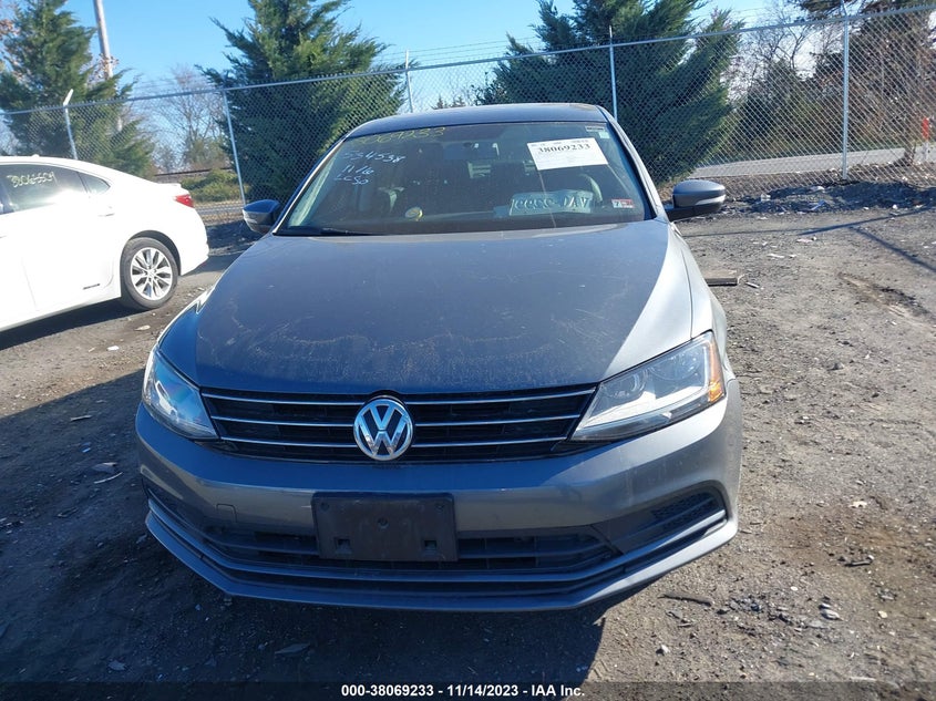 VIN 3VWDB7AJ0HM389224 2017 VOLKSWAGEN JETTA SE