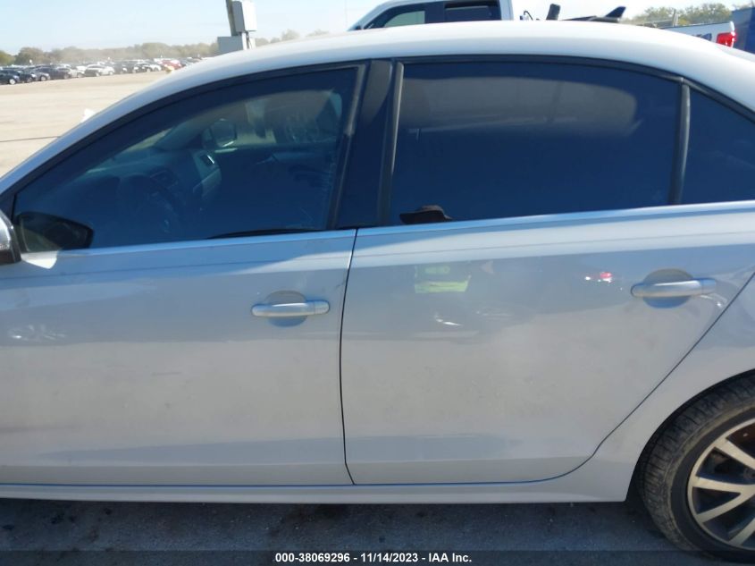 2017 VOLKSWAGEN JETTA SE - 3VWDB7AJ8HM260809
