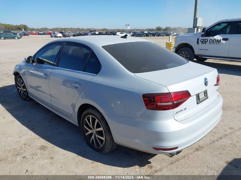 2017 VOLKSWAGEN JETTA SE - 3VWDB7AJ8HM260809