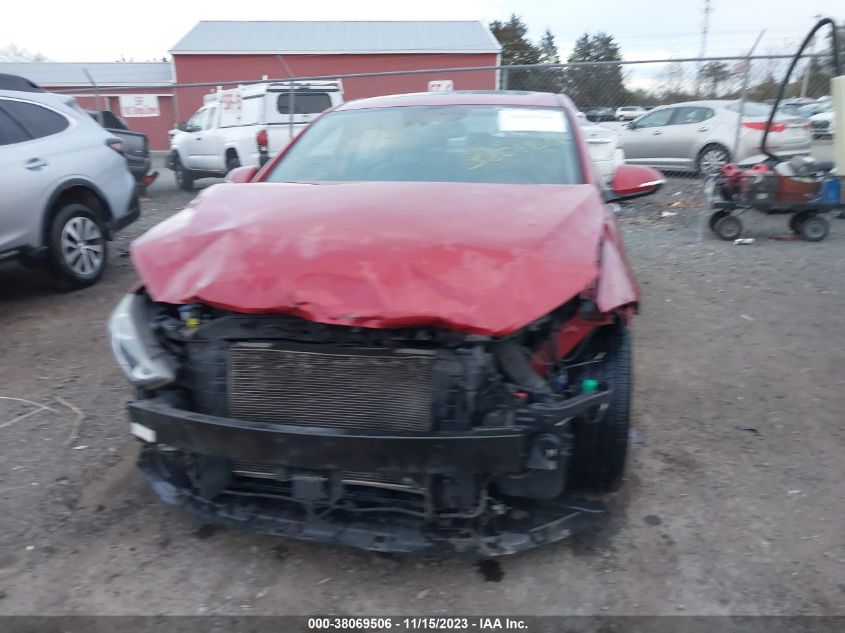 2017 HYUNDAI ELANTRA LIMITED - 5NPD84LF6HH034721