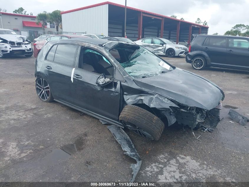 VOLKSWAGEN GOLF GTI AUTOBAHN 4-DOOR 2017