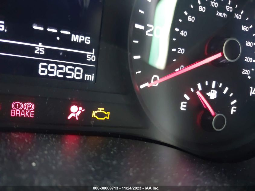 2019 KIA RIO S - 3KPA24AB6KE172923