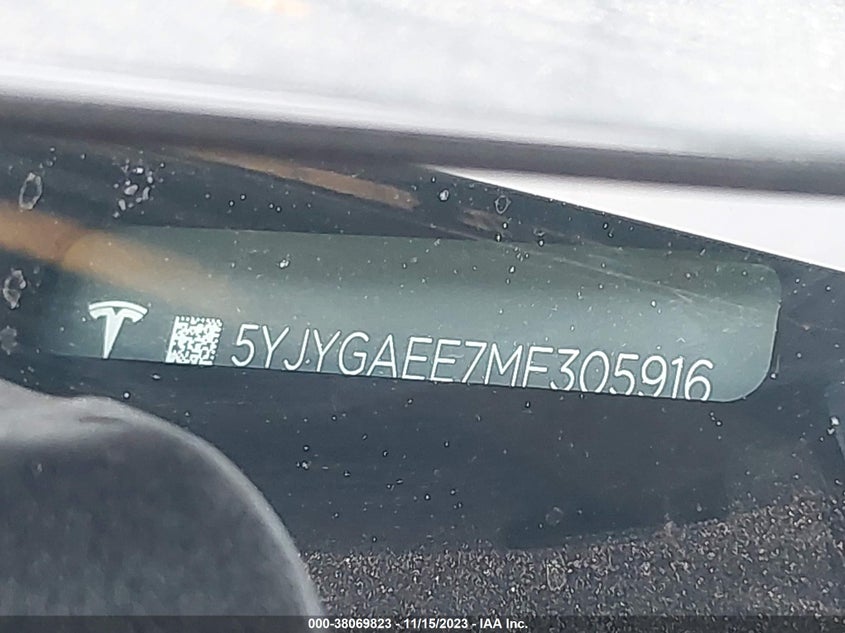 VIN 5YJYGAEE7MF305916 2021 TESLA MODEL Y
