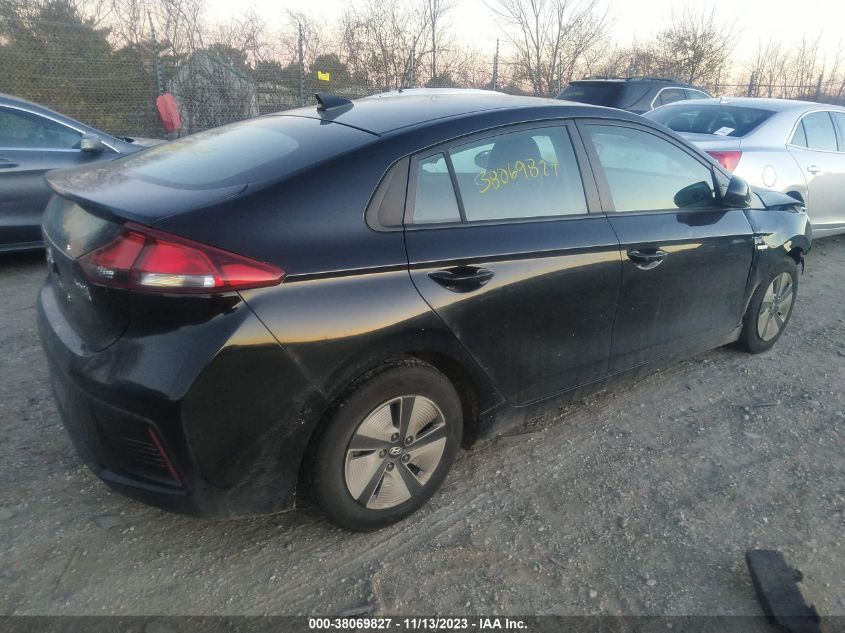 2017 HYUNDAI IONIQ HYBRID BLUE - KMHC65LC9HU026868