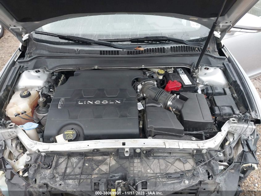 2013 LINCOLN MKZ - 3LN6L2GK0DR824909