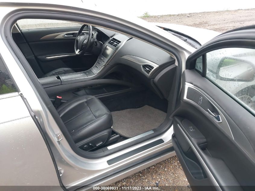2013 LINCOLN MKZ - 3LN6L2GK0DR824909