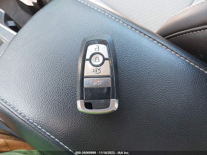 2019 FORD FUSION SE - 3FA6P0HD8KR194881