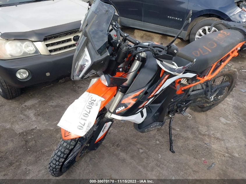 2022 KTM 890 ADVENTURE R VBKTR6402NM835922