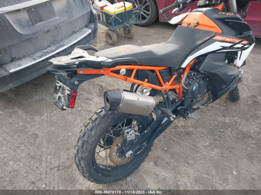 2022 KTM 890 ADVENTURE R VBKTR6402NM835922