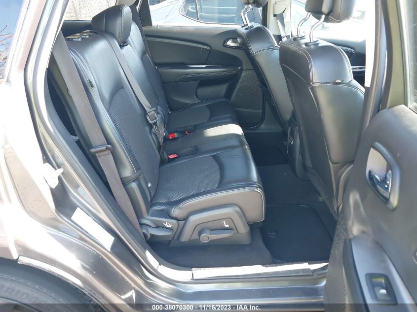 2017 DODGE JOURNEY CROSSROAD PLUS - 3C4PDCGGXHT542888