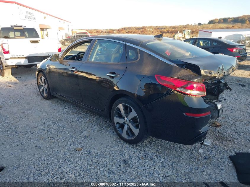 2019 KIA OPTIMA S - 5XXGT4L32KG375022