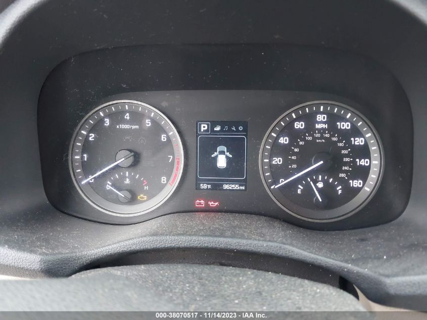 2016 HYUNDAI TUCSON LIMITED/SPORT AND ECO/SE - KM8J33A48GU141783