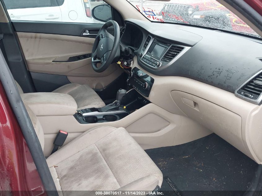 2016 HYUNDAI TUCSON LIMITED/SPORT AND ECO/SE - KM8J33A48GU141783