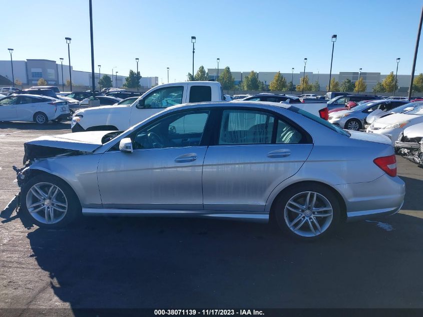 2014 MERCEDES-BENZ C 300 LUXURY 4MATIC - WDDGF8ABXEA836207