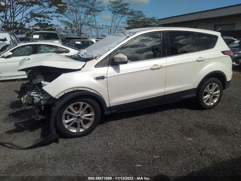 2017 FORD ESCAPE SE - 1FMCU0GD2HUE40005