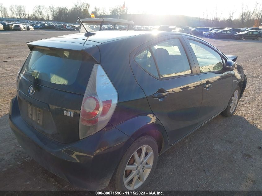 2013 TOYOTA PRIUS C THREE - JTDKDTB34D1556236