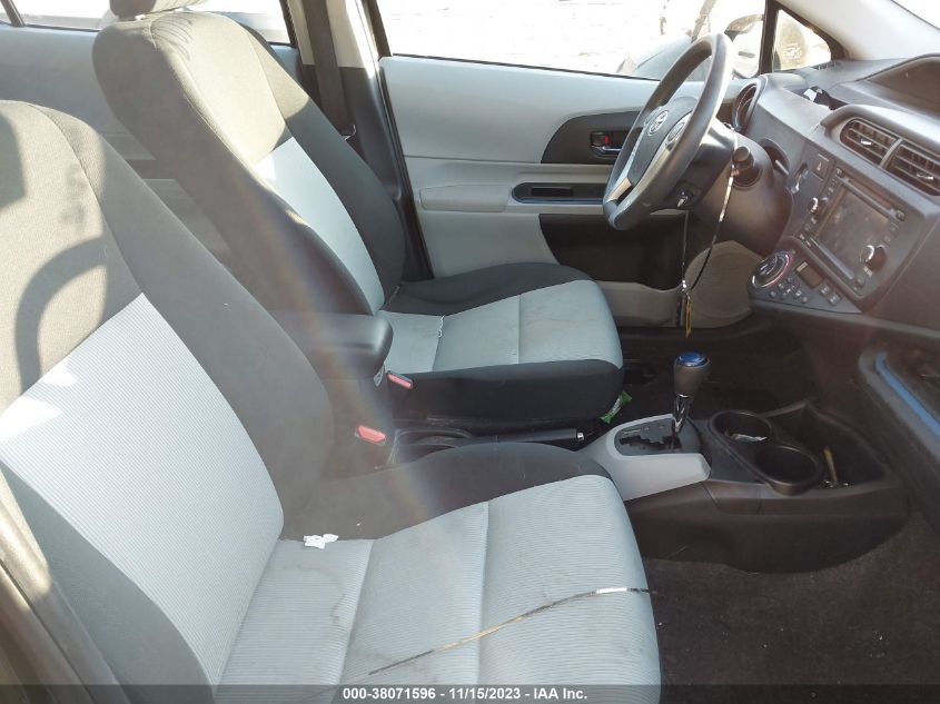 2013 TOYOTA PRIUS C THREE - JTDKDTB34D1556236