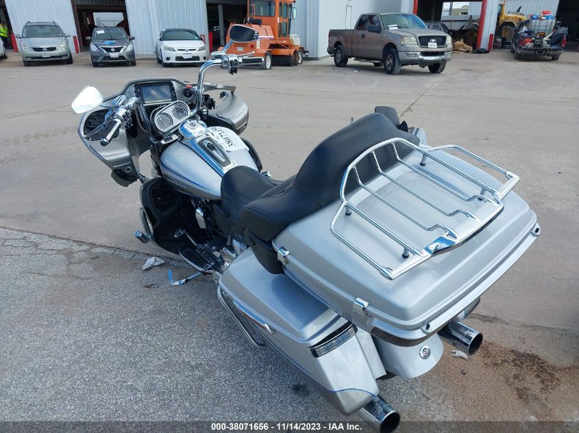 2016 HARLEY-DAVIDSON FLTRUSE CVO ROAD GLIDE 1HD1TAN12GB959612