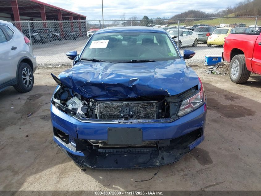 2017 VOLKSWAGEN PASSAT 1.8T SE - 1VWBT7A30HC023853