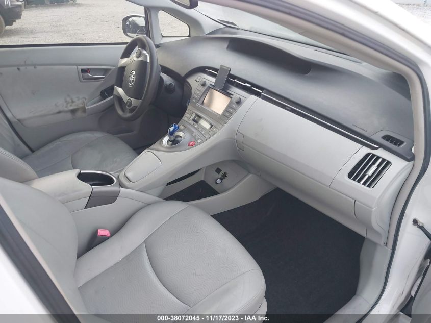 2013 TOYOTA PRIUS THREE - JTDKN3DUXD5595313
