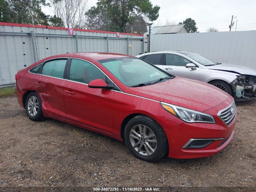 2017 HYUNDAI SONATA SE - 5NPE24AF4HH501238