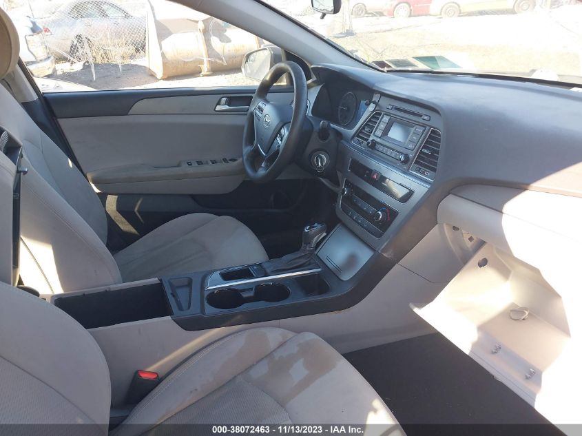 2015 HYUNDAI SONATA SE - 5NPE24AF7FH218572