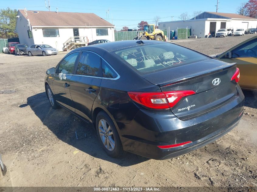 2015 HYUNDAI SONATA SE - 5NPE24AF7FH218572