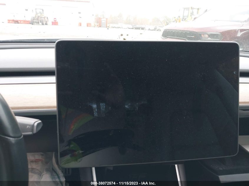 2018 TESLA MODEL 3 LONG RANGE/PERFORMANCE - 5YJ3E1EB9JF072235
