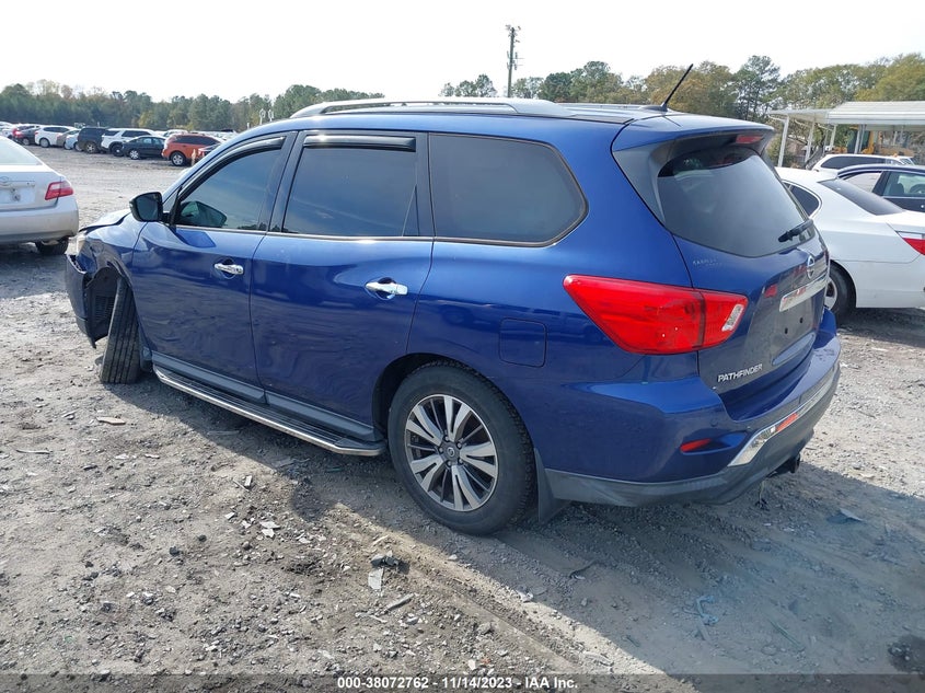 VIN 5N1DR2MM4HC612465 2017 NISSAN PATHFINDER SV