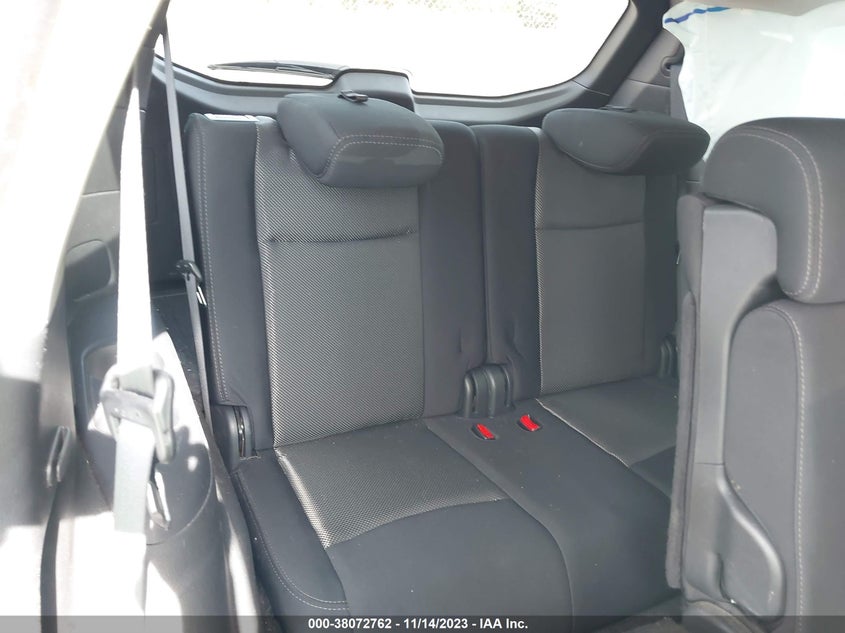 VIN 5N1DR2MM4HC612465 2017 NISSAN PATHFINDER SV