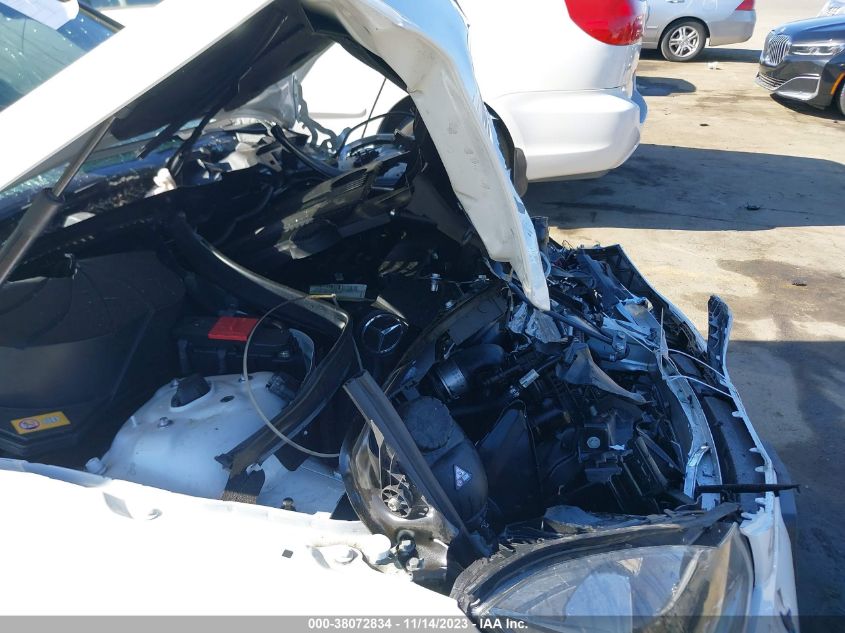 2014 MERCEDES-BENZ C 250 SPORT/LUXURY - WDDGF4HB0EA938890