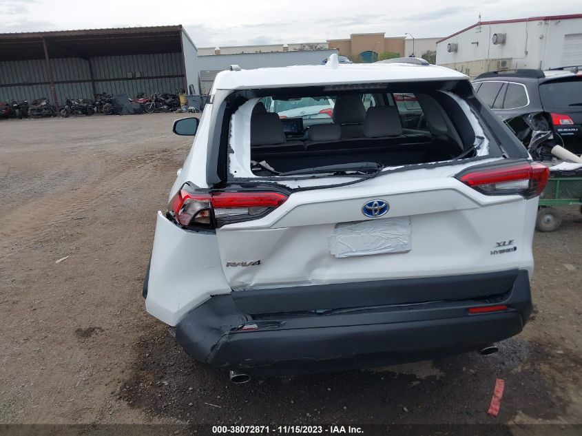 2021 TOYOTA RAV4 XLE - 2T3RWRFV5MW114686