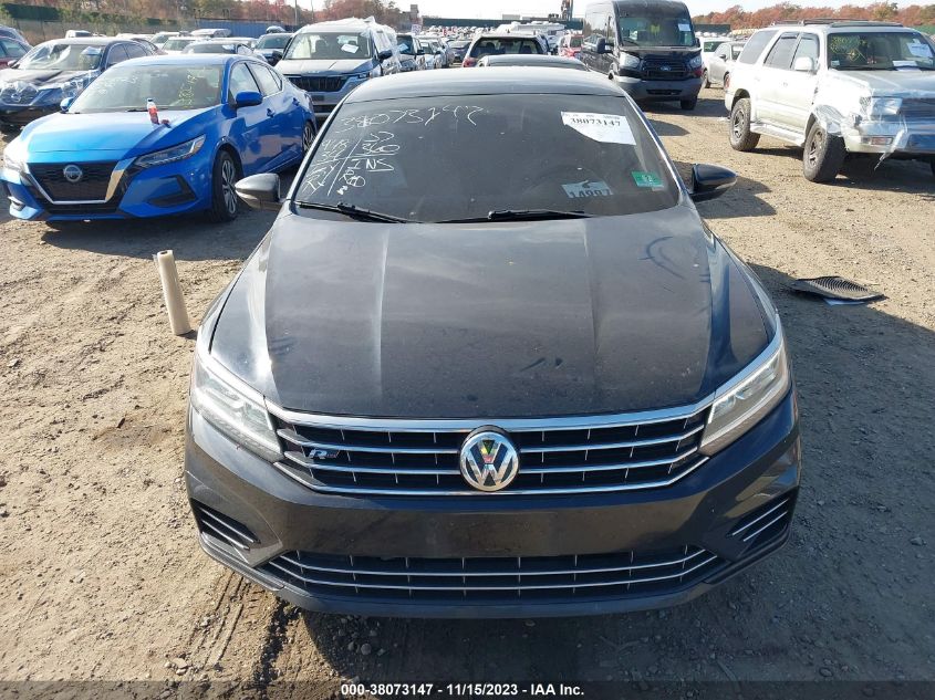 2018 VOLKSWAGEN PASSAT S/R-LINE - 1VWAA7A31JC006342