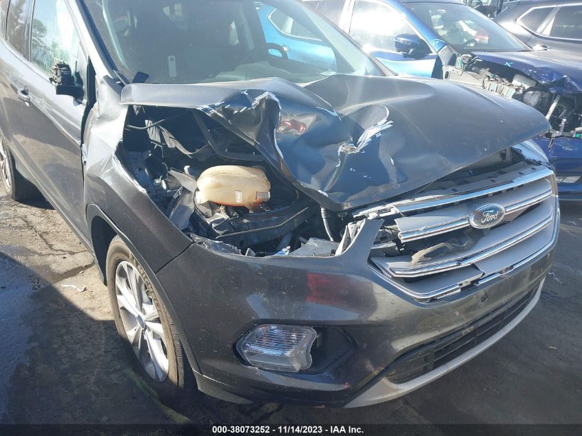 2018 FORD ESCAPE SE - 1FMCU9GD3JUC40891