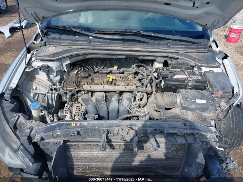 2017 HYUNDAI ELANTRA SE - KMHD74LF6HU079873