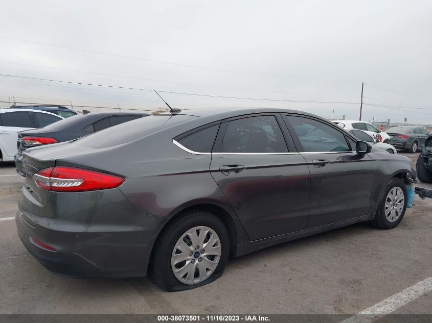 2019 FORD FUSION S - 3FA6P0G75KR283075