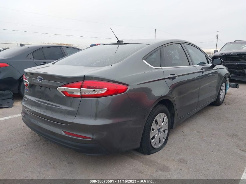 2019 FORD FUSION S - 3FA6P0G75KR283075