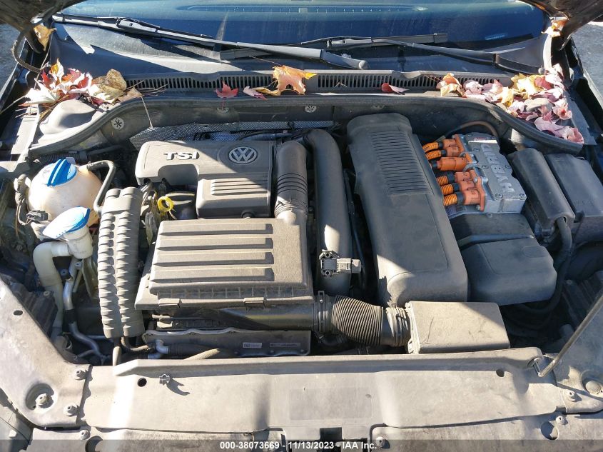 2014 VOLKSWAGEN JETTA HYBRID SE 3VW637AJ9EM212043