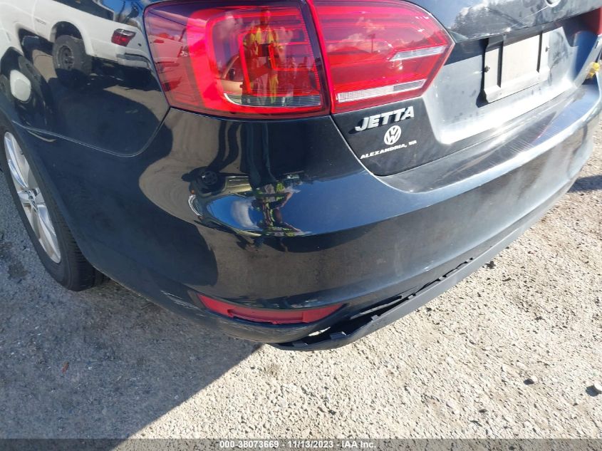 2014 VOLKSWAGEN JETTA HYBRID SE 3VW637AJ9EM212043
