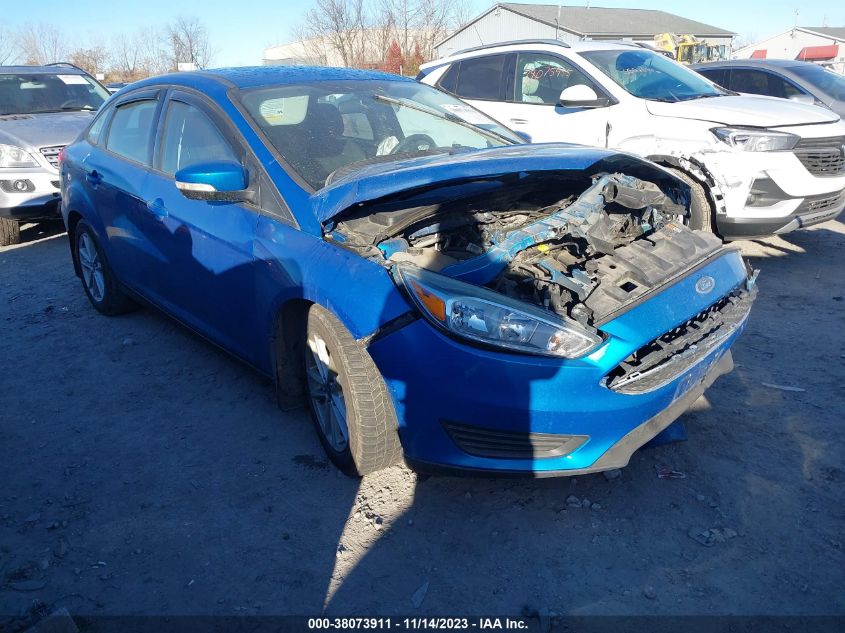 2015 FORD FOCUS SE - 1FADP3F28FL253927