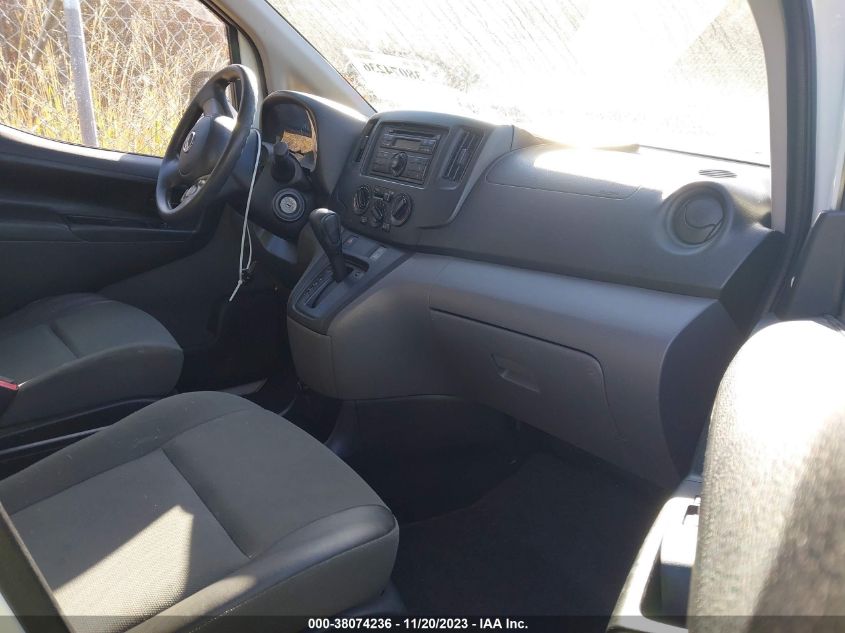2014 NISSAN NV200 SV - 3N6CM0KN5EK699195
