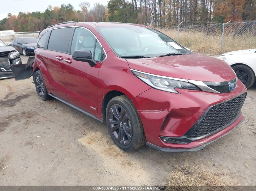 2021 TOYOTA SIENNA XSE - 5TDXRKEC0MS0707O3