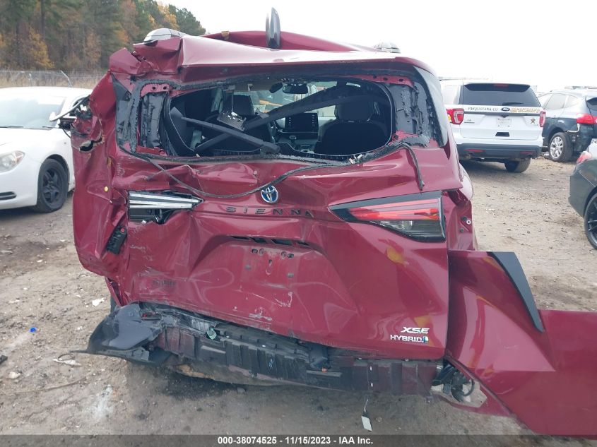 2021 TOYOTA SIENNA XSE - 5TDXRKEC0MS0707O3